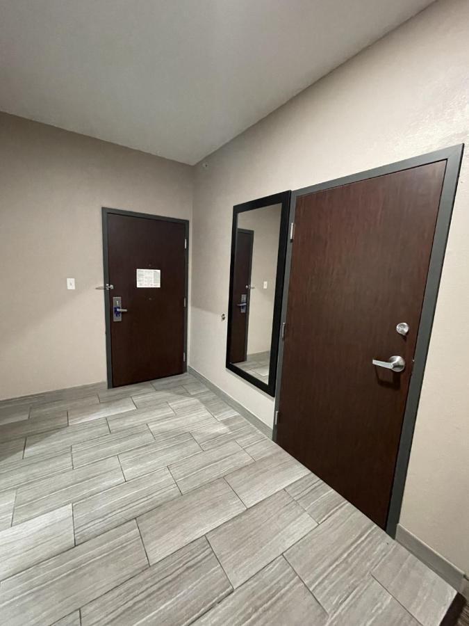 Holiday Inn Express Hotel And Suites Ada By Ihg Luaran gambar