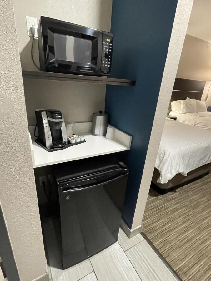 Holiday Inn Express Hotel And Suites Ada By Ihg Luaran gambar