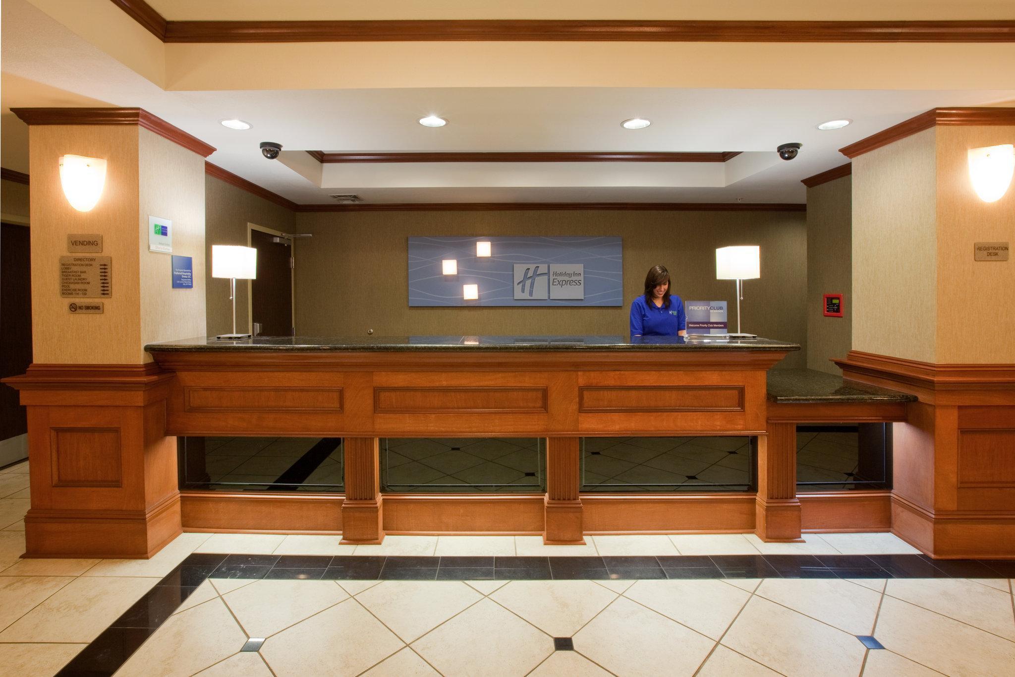 Holiday Inn Express Hotel And Suites Ada By Ihg Luaran gambar