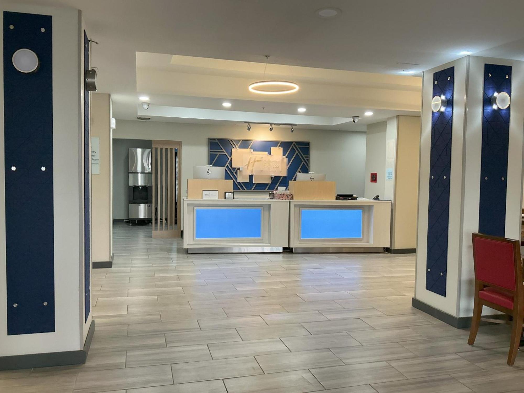 Holiday Inn Express Hotel And Suites Ada By Ihg Luaran gambar