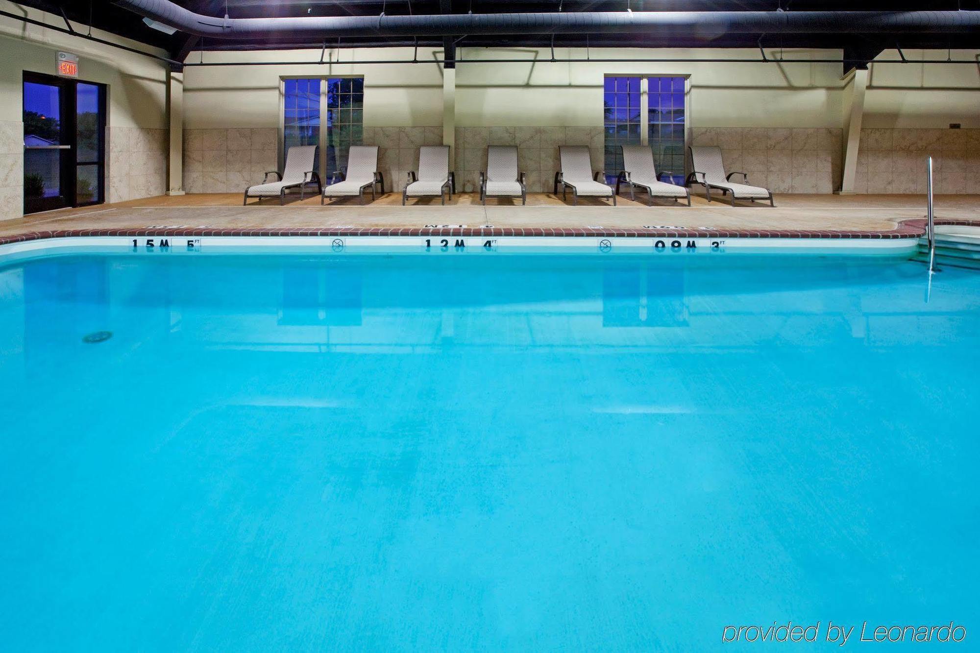 Holiday Inn Express Hotel And Suites Ada By Ihg Luaran gambar
